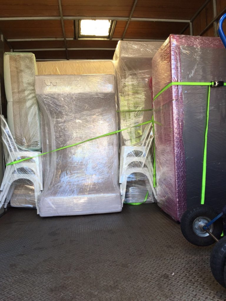 Brisbane to Melbourne removalists Monarch Express
